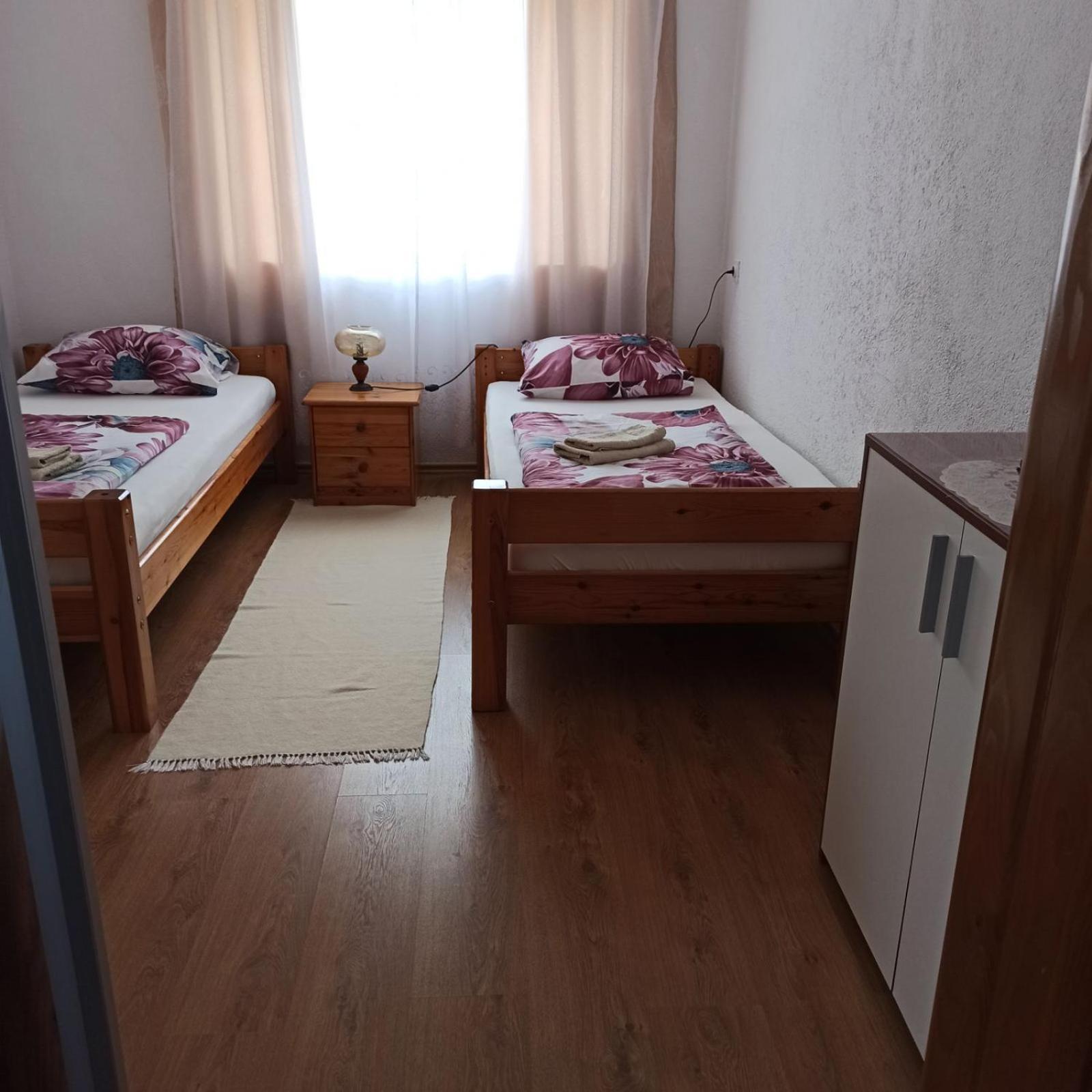 Apartman Adna Kulen Vakuf Ngoại thất bức ảnh